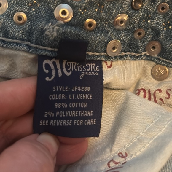 Miss Me Jeans Heavily Embellished Light Wash Distressed Size 30 Waist - Picture 10 of 12